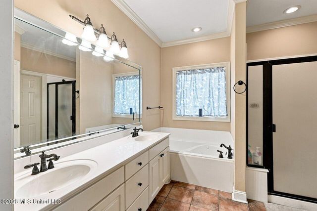 201 Eastside Lane, Brandon, MS 39047