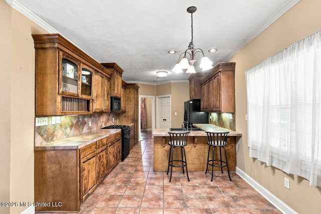 201 Eastside Lane, Brandon, MS 39047