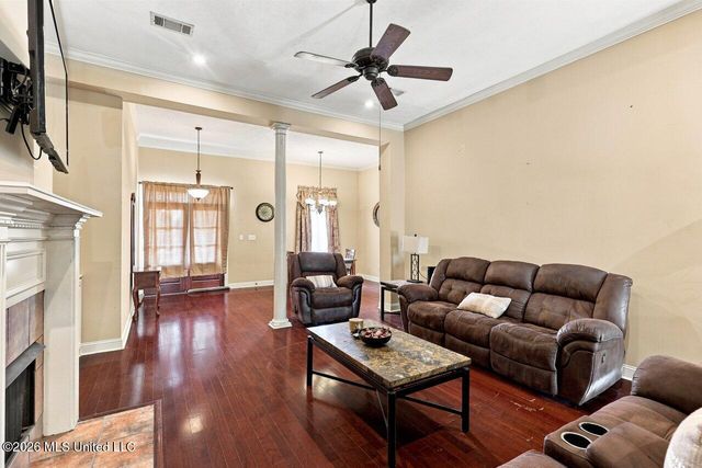201 Eastside Lane, Brandon, MS 39047