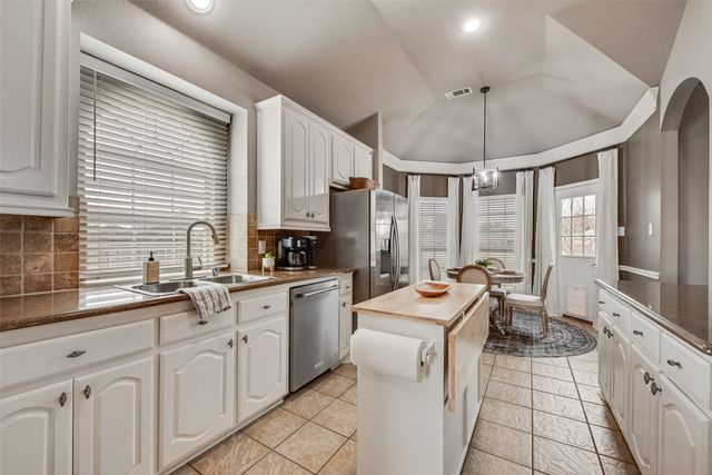 5209 Charisma Drive, Midlothian, TX 76065