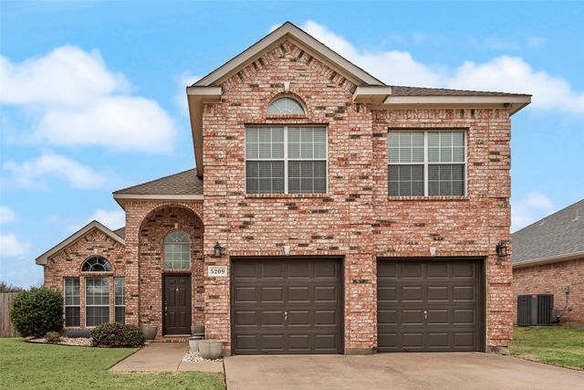 5209 Charisma Drive, Midlothian, TX 76065