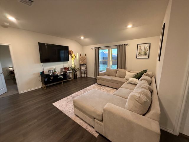 2944 Lawson Drive, Royse City, TX 75189