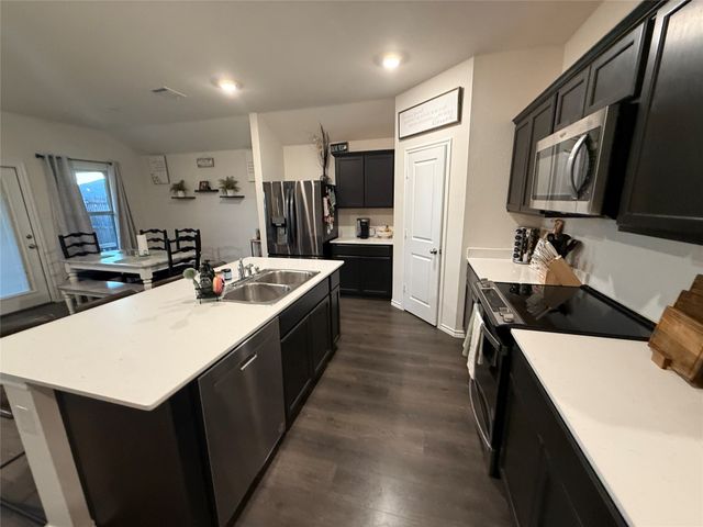 2944 Lawson Drive, Royse City, TX 75189