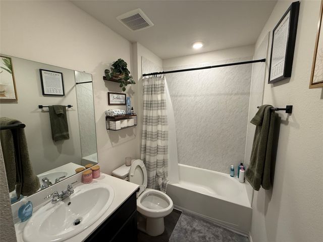 2944 Lawson Drive, Royse City, TX 75189