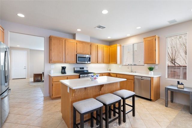 40336 Torrey Pines, Murrieta, CA 92563