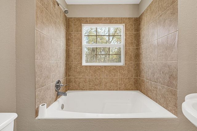 2113 Cemetery Road, Santa Fe, TX 77517