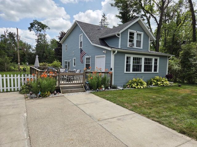 N2456 Mildred STREET, Delavan, WI 53115