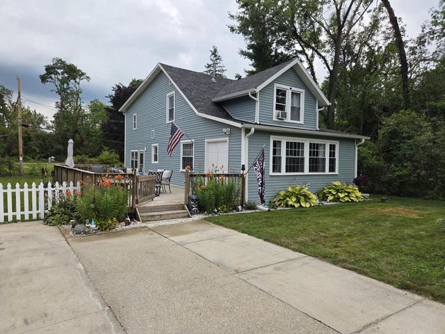 N2456 Mildred STREET, Delavan, WI 53115