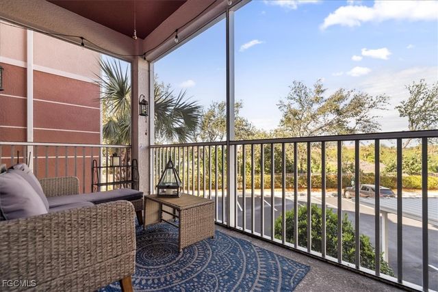 11701 Olivetti LN 202, Fort Myers, FL 33908