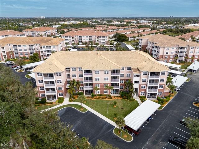 11701 Olivetti LN 202, Fort Myers, FL 33908