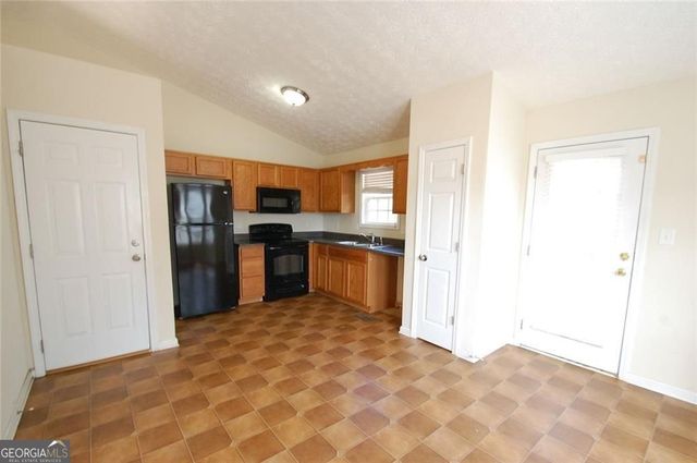 110 Rockefeller Lane, Dallas, GA 30157