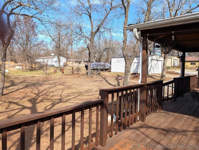 421189 E 1148 Road, Eufaula, OK 74432