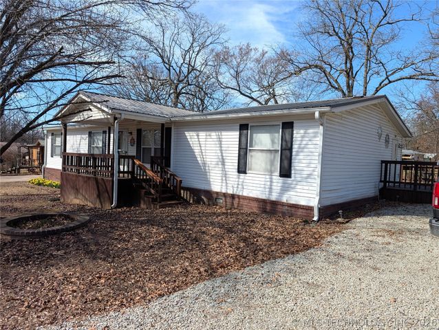 421189 E 1148 Road, Eufaula, OK 74432