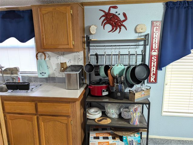 421189 E 1148 Road, Eufaula, OK 74432