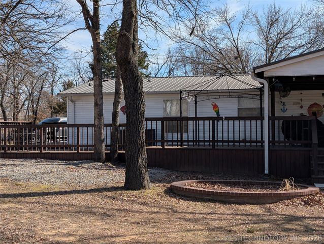 421189 E 1148 Road, Eufaula, OK 74432