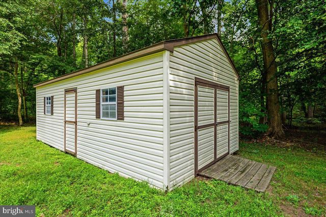 1400 PONDS WOOD RD, Huntingtown, MD 20639