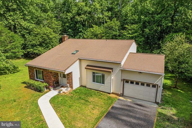 1400 PONDS WOOD RD, Huntingtown, MD 20639