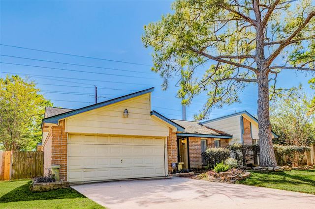 4247 Southchase Lane, Houston, TX 77014