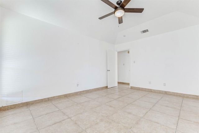 4247 Southchase Lane, Houston, TX 77014