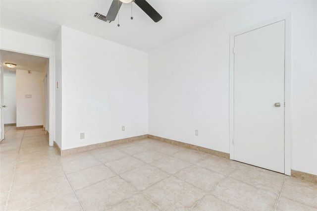 4247 Southchase Lane, Houston, TX 77014