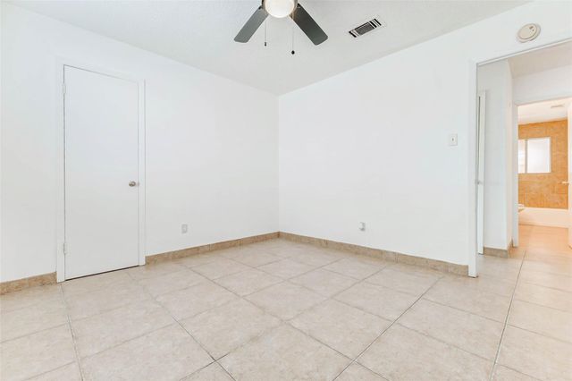 4247 Southchase Lane, Houston, TX 77014