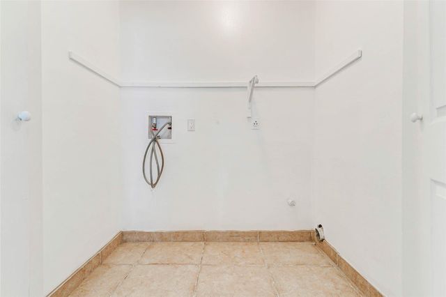 4247 Southchase Lane, Houston, TX 77014