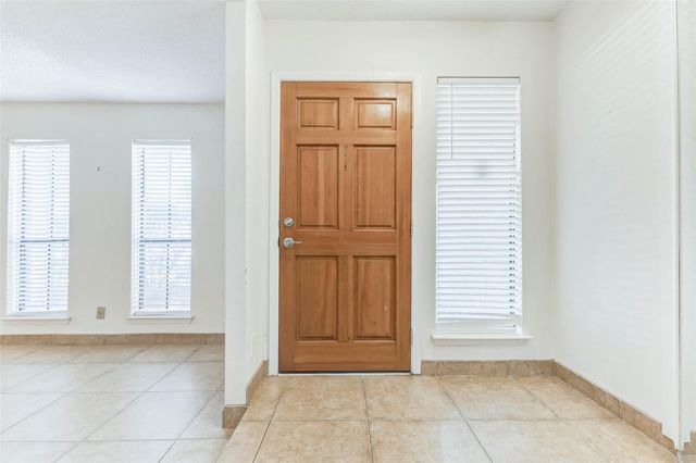 4247 Southchase Lane, Houston, TX 77014