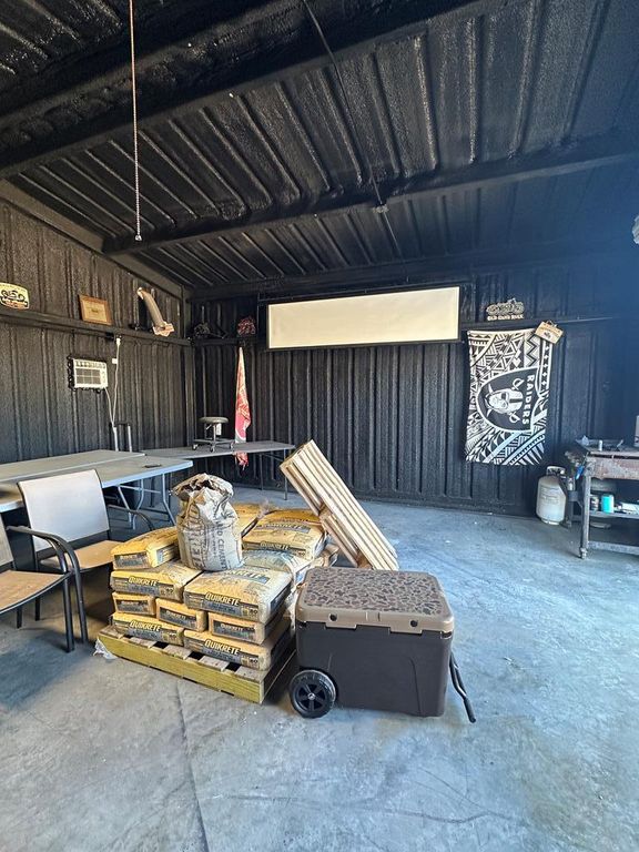 Image 37 of property listing at 8403 Lynx Lane, San Angelo, TX 76901