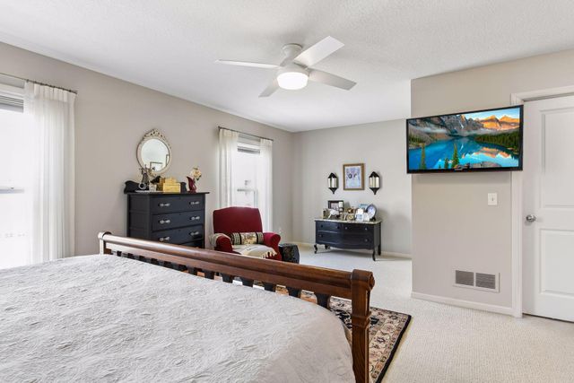 10837 S Shore Drive, Plymouth, MN 55441