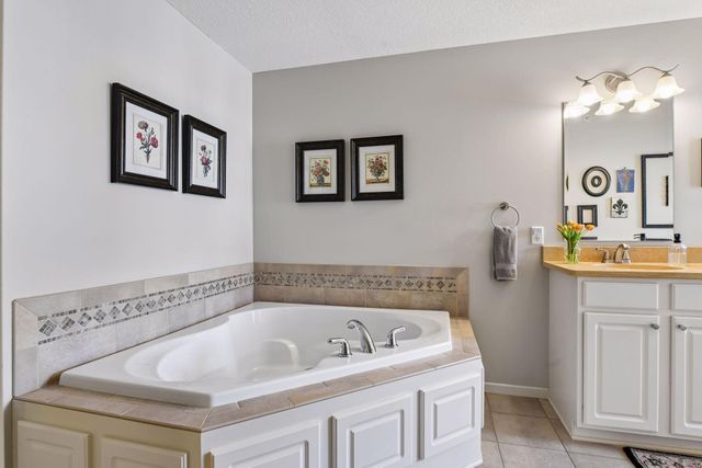 10837 S Shore Drive, Plymouth, MN 55441