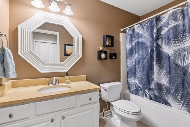 10837 S Shore Drive, Plymouth, MN 55441