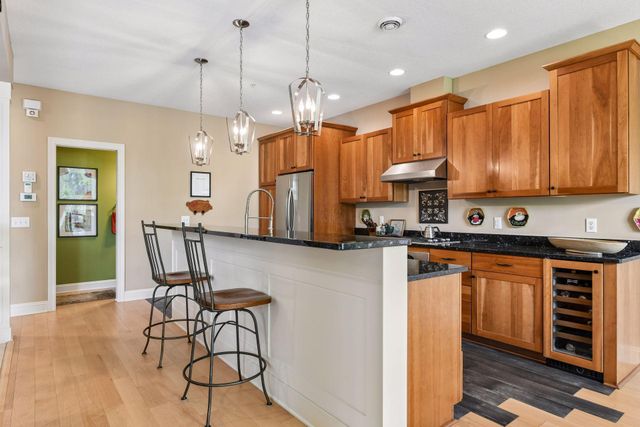 10837 S Shore Drive, Plymouth, MN 55441