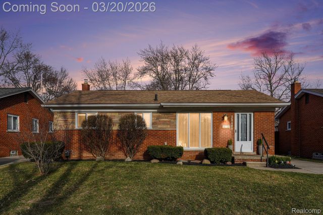29680 Shackett Avenue, Madison Heights, MI 48071