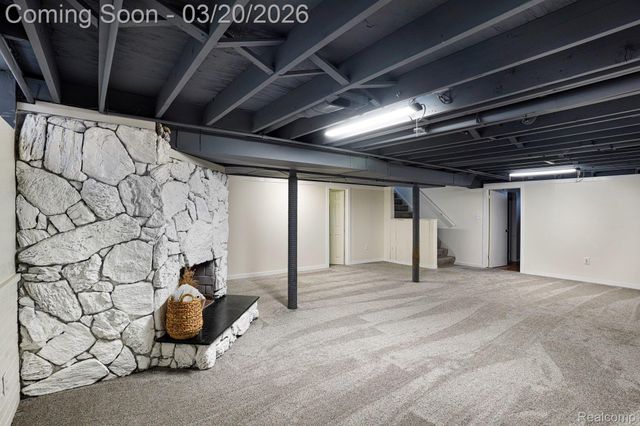 29680 Shackett Avenue, Madison Heights, MI 48071