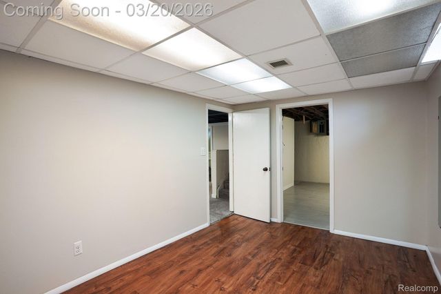 29680 Shackett Avenue, Madison Heights, MI 48071