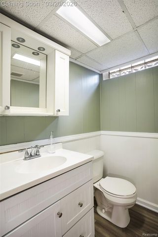 29680 Shackett Avenue, Madison Heights, MI 48071