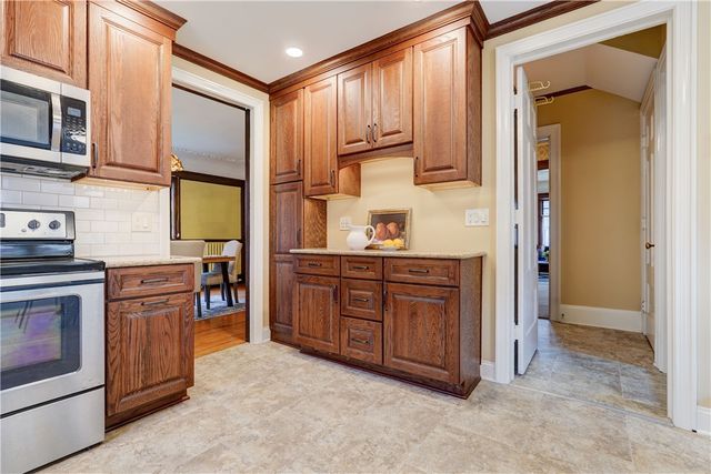 370 Barrington Street, Rochester, NY 14607