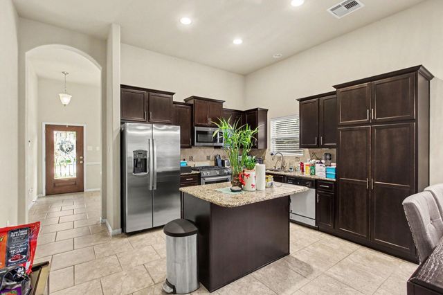 7415 Casita Drive, Magnolia, TX 77354