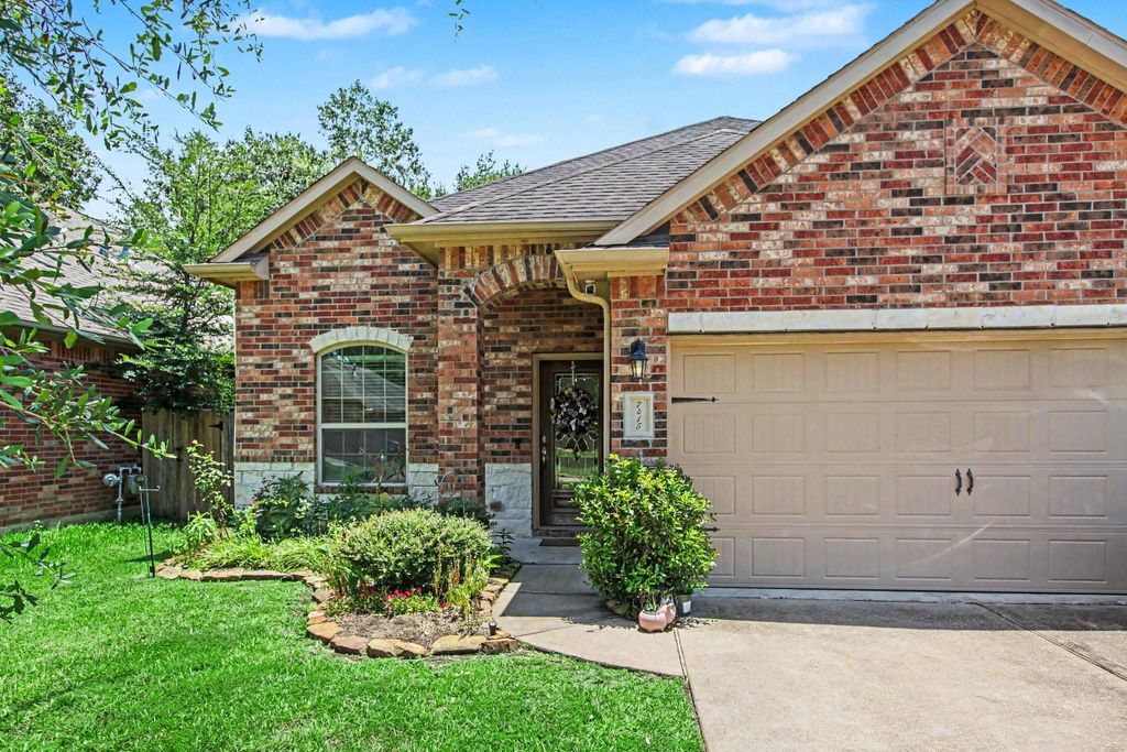 7415 Casita Drive, Magnolia, TX 77354