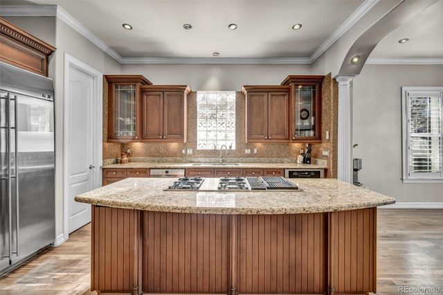 2527 Tremont Place, Denver, CO 80205