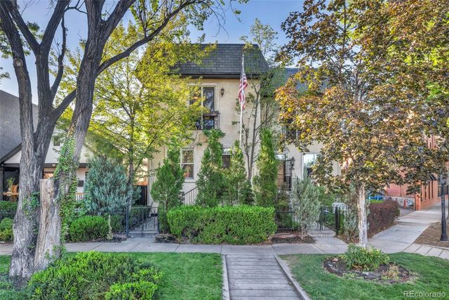 2527 Tremont Place, Denver, CO 80205