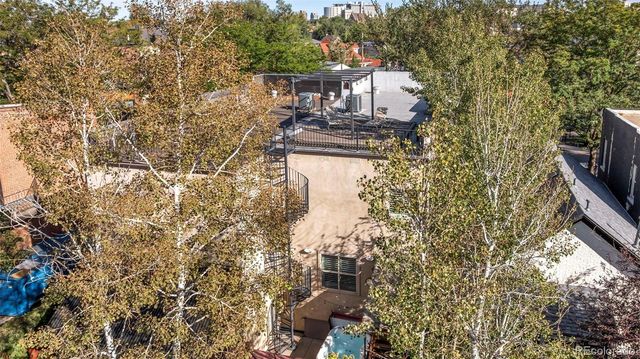 2527 Tremont Place, Denver, CO 80205