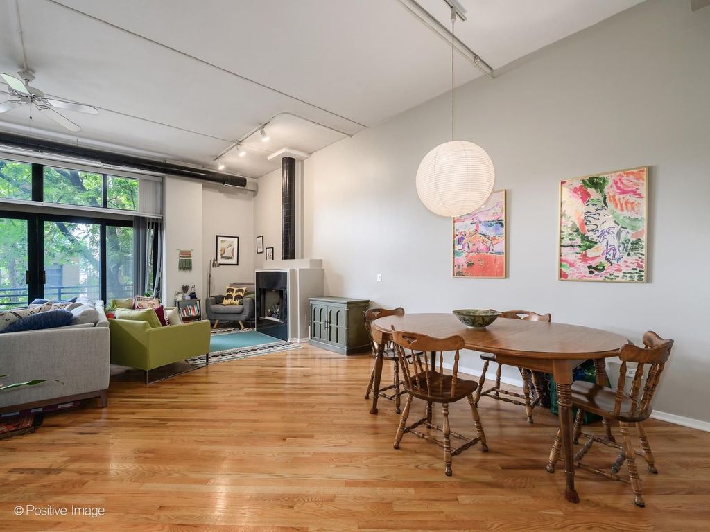 2012 W Saint Paul Avenue 207, Chicago, IL 60647 — photo 2