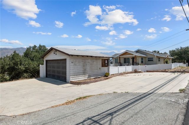 307 W Gladstone, San Dimas, CA 91773