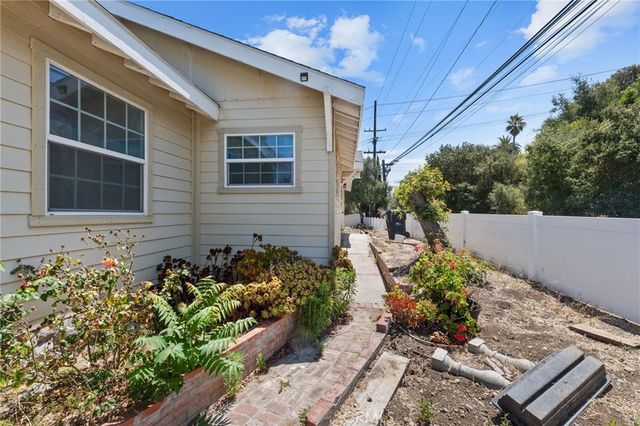 307 W Gladstone, San Dimas, CA 91773