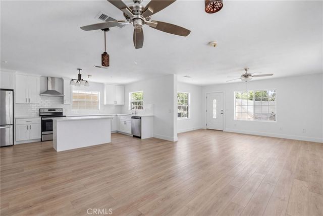 307 W Gladstone, San Dimas, CA 91773
