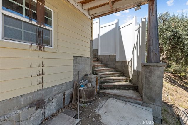 307 W Gladstone, San Dimas, CA 91773