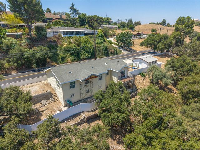 307 W Gladstone, San Dimas, CA 91773
