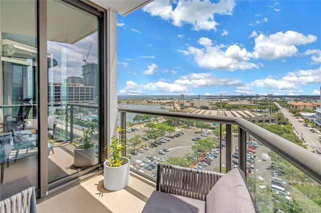 1 BEACH DRIVE SE 1207, St Petersburg, FL 33701
