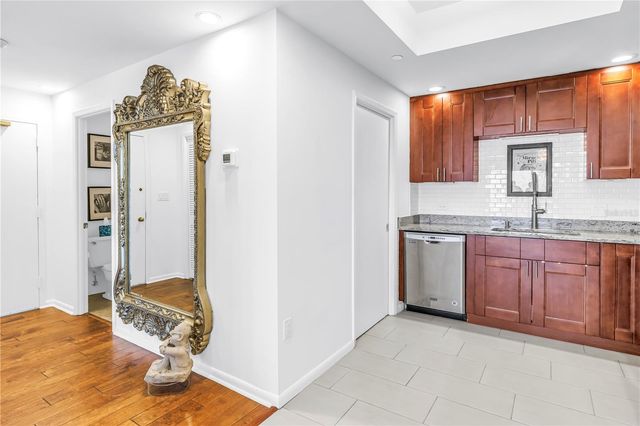 1 BEACH DRIVE SE 1207, St Petersburg, FL 33701